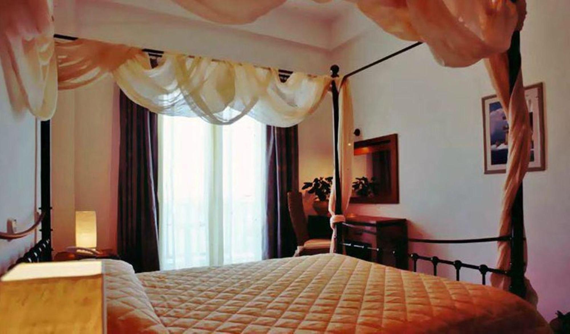 סקאלה Chris Hotel מראה חיצוני תמונה